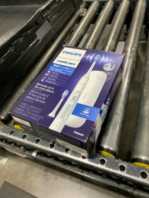 Photo 1 of Philips Sonicare ExpertClean 7500 White, Rechargeable Electric Power Toothbrush, HX9690/06