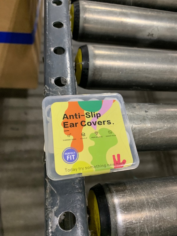 Photo 1 of [5 Pairs] for AirPods 4 Ear Tips Covers Sport Anti Slip Anti Scratche Skin Soft Silicone Eartip AirPods 4 Gen Earbuds Accessories Compatible with Apple AirPods 4th Generation (White)