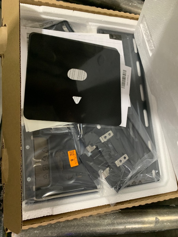 Photo 1 of Samsung 55-Inch Class The Frame LS03F 4K QLED Smart TV (2025 Model) Slim Fit Wall Mount, Modern Frame Design, NQ4 AI Gen2 Processor, Art Mode, Artful Picture Quality, Samsung Vision AI, Alexa Built-in