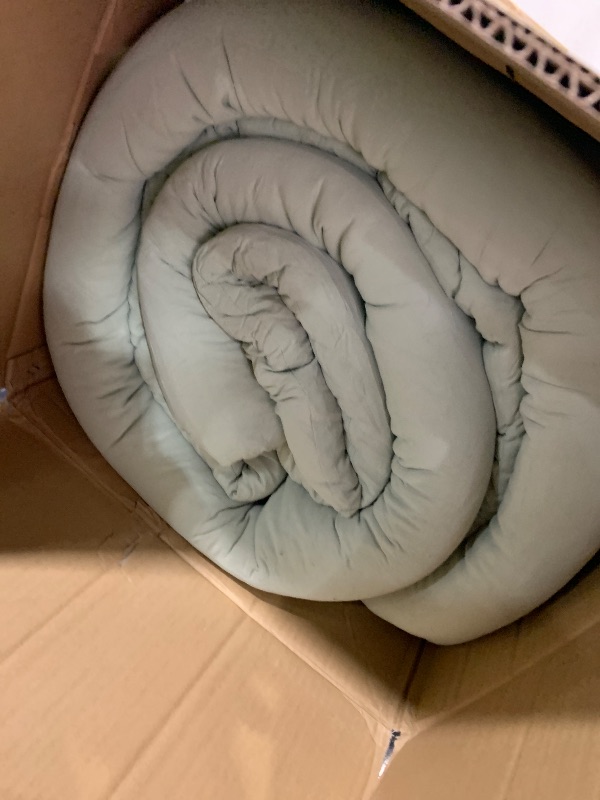 Photo 1 of ZonLi Japanese Floor Futon Mattress Queen Size 80"x 60", 100% Cotton Cover 2.5'' Thicken Tatami Mattress, Foldable Sleeping Pad, Portable Dormitory Tatami Mat, Roll Up Floor Lounger Bed for Adult