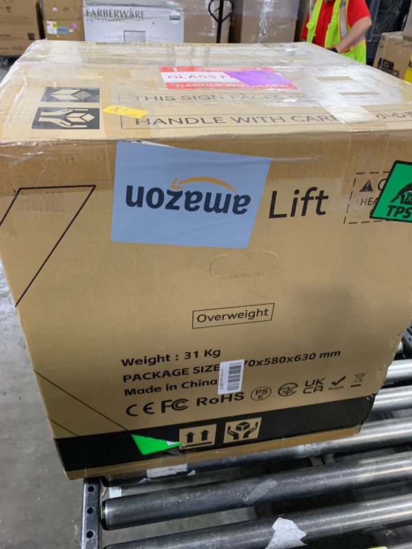 Photo 1 of QIDI PLUS4 3D Printer, Max 600mm/s High-Speed Printing, 65? Chamber Heat, Fully Auto Leveling, 370°C Direct Extruder with Integrated Nozzle, Support PPS-CF Filaments, Large Print Size 12"x12"x11"