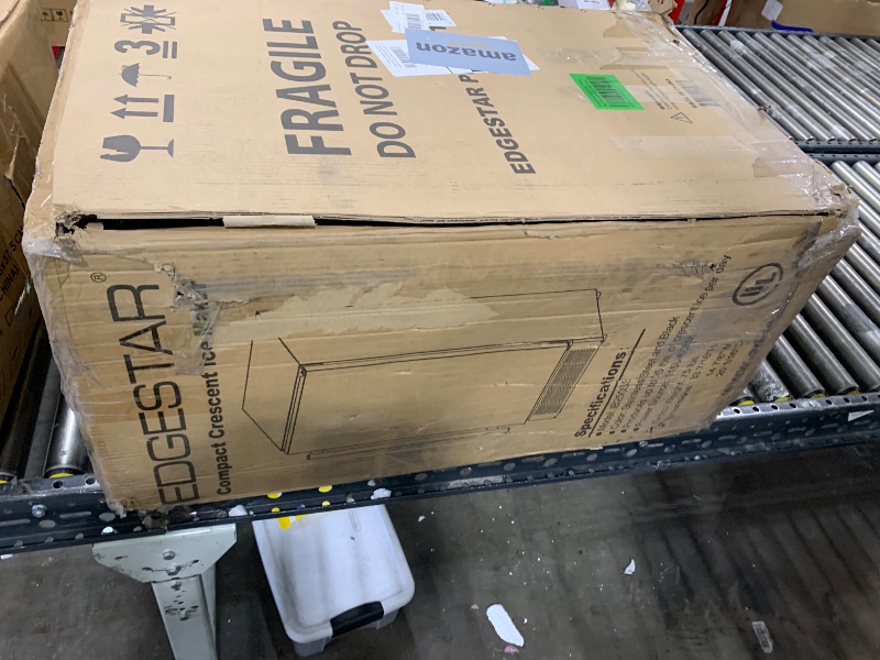 Photo 1 of EdgeStar IB250 15 Inch Wide 20 Lbs. Capacity Free Standing and Undercounter Ice Maker with 25 Lbs. Daily Ice Production - Stainless Steel