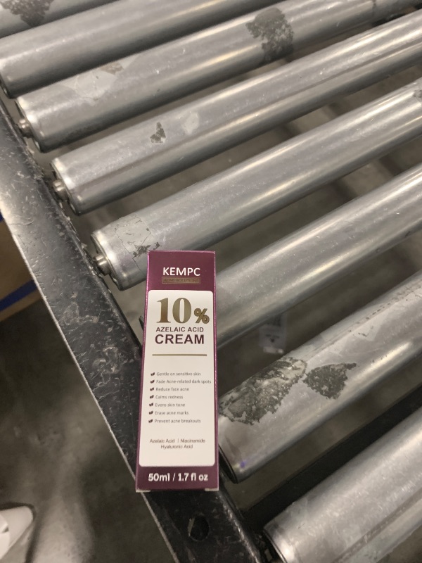 Photo 1 of 10% Azelaic Acid Acne Treatment for Face – Hormonal/Cystic Acne Spot Treatment Cream | Redness Reducing Acne Moisturizer for Rosacea & Sensitive, Acne-Prone Skin | Teens & Adults, 1.7 oz