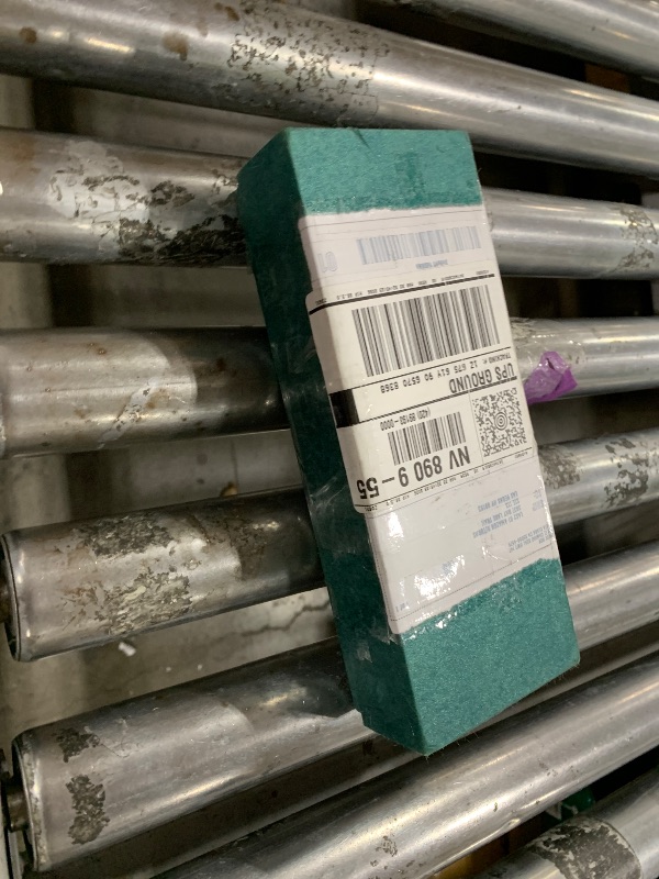 Photo 1 of Oral-B Pro 1000 Rechargeable Electric Toothbrush, Pink