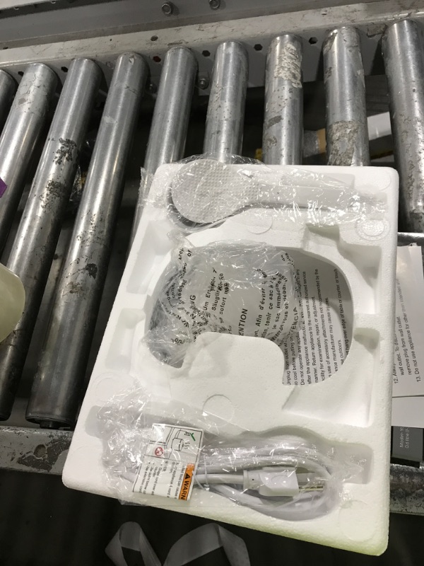 Photo 1 of Yum Asia Panda Mini Rice Cooker With Ninja Ceramic Bowl and Advanced Fuzzy Logic (3.5 cup, 0.63 litre) 4 Rice Cooking Functions, 4 Multicooker functions, Digital LED display - 120V