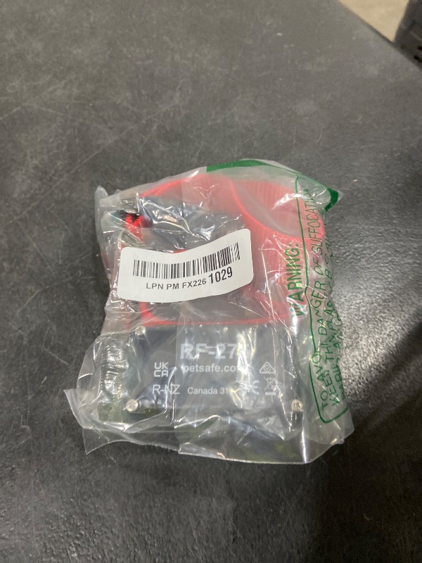 Photo 1 of PetSafe Stubborn Dog In-Ground Fence Reciever Collar - Waterproof & Battery-Operated Adjustable Invisible Boundary Training Collar - for Dogs Older Than 6 Months Weighing 8lb+