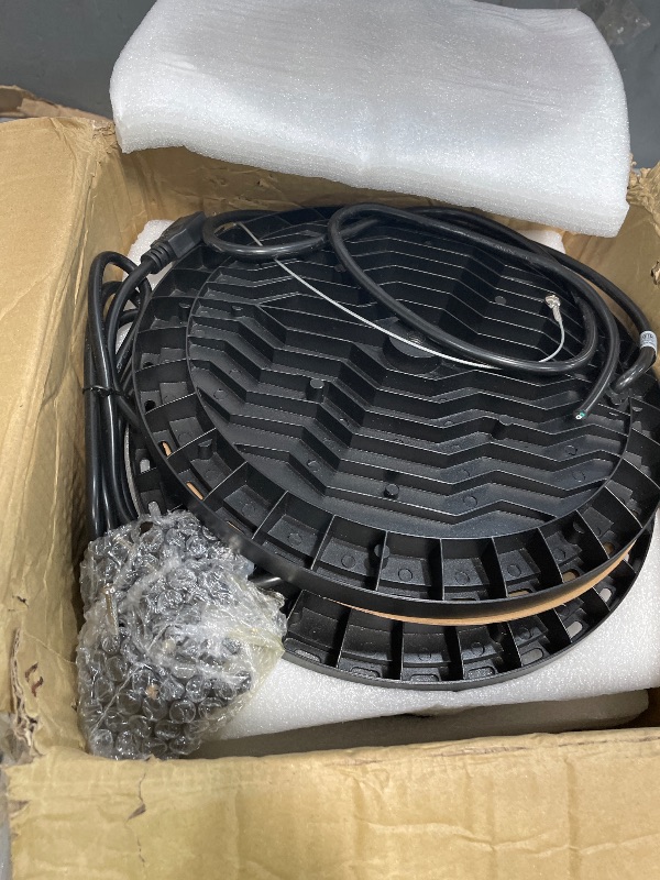 Photo 1 of 10 Pack 200W UFO LED High Bay Light, 29500lm 5000K Shop Lights for Warehouse, 5' Cable with Plug AC110-277V, Waterproof Commercial Lights for Barn Workshop Garage Factory Warehouse Gym ETL Listed