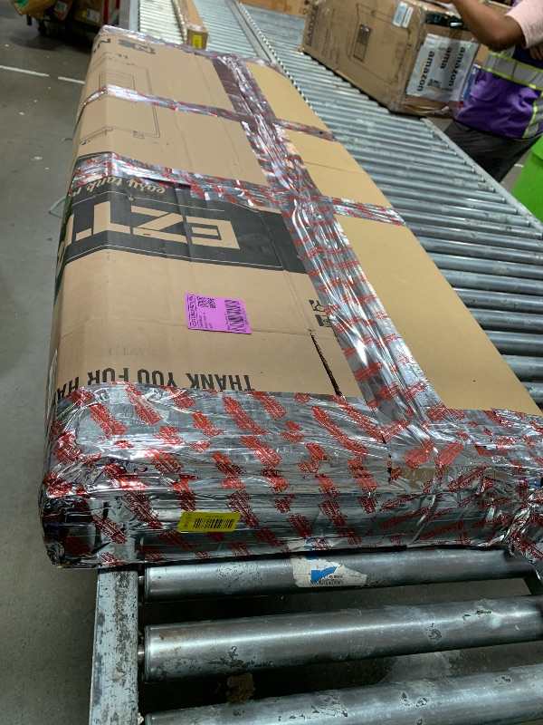 View 2 of **missing hardware**
RealTruck BAKFlip MX4 Hard Folding Tonneau Cover