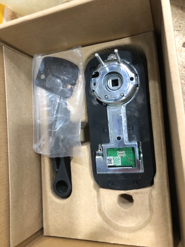 Photo 1 of **************FOR PARTS ONLY- Missing parts************
Yale Assure Lever, Keypad Door Lever (for Doors with no deadbolt) - Keyless Entry with pin Code Unlocking and one-Touch or Auto-Locking - Black Suede