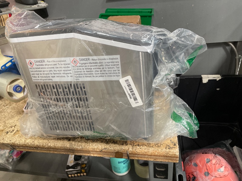 Photo 1 of (out of box, untested) Aeitto Ice Maker Countertop 26lbs/24H, Ice Machine 8 Ice Cubes Ready in 6 Mins, 2 Sizes of Bullet Ice Portable Ice Makers with Basket & Scoop, Auto Self-Cleaning for Home/Kitchen/Office Stainless