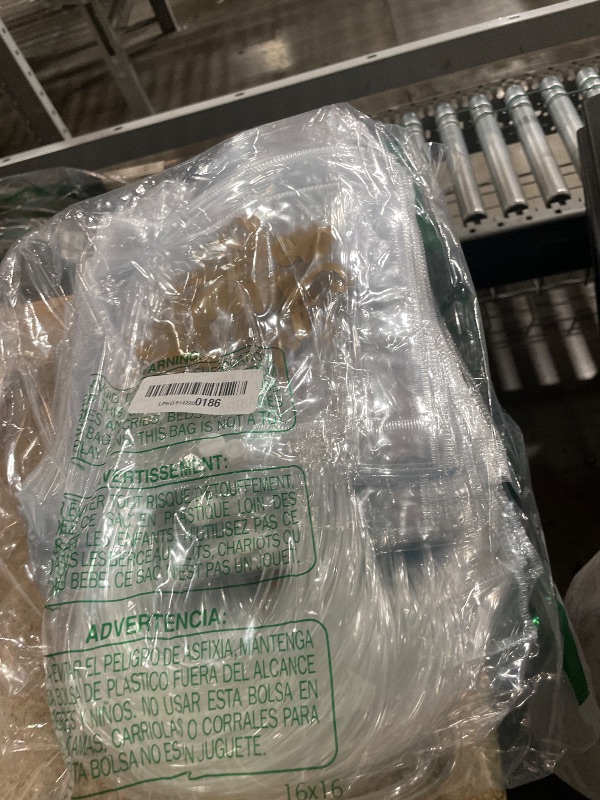 Photo 1 of **UNKNOWN IF MISSING ANY**50 Pcs Clear Gift Bags with Handle Wedding Thank You Gift Bag Transparent PVC Tote Reusable Goodie Favor Bag for Mother's Day 2026 Nurses Week Teacher Appreciation Week(7.8 x 7.8 x 3.1 Inch,Clear)