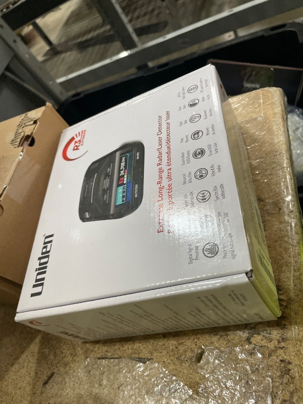 Photo 1 of ***SELL FOR PARTS ONLY***UNABLE TO TEST***Uniden R3 EXTREME LONG RANGE Laser/Radar Detector, Record Shattering Performance, Built-in GPS w/ Mute Memory, Voice Alerts, Red Light & Speed Camera Alerts, Multi-Color OLED Display , Black
