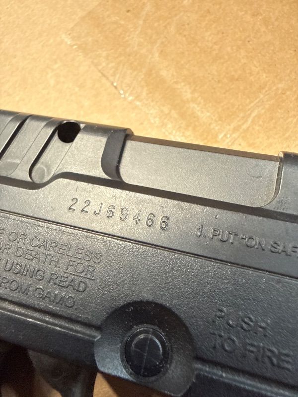 View 4 of *MISSING THE CLIP* Umarex Glock 19 Gen3 .177 Caliber BB Gun Air Pistol
