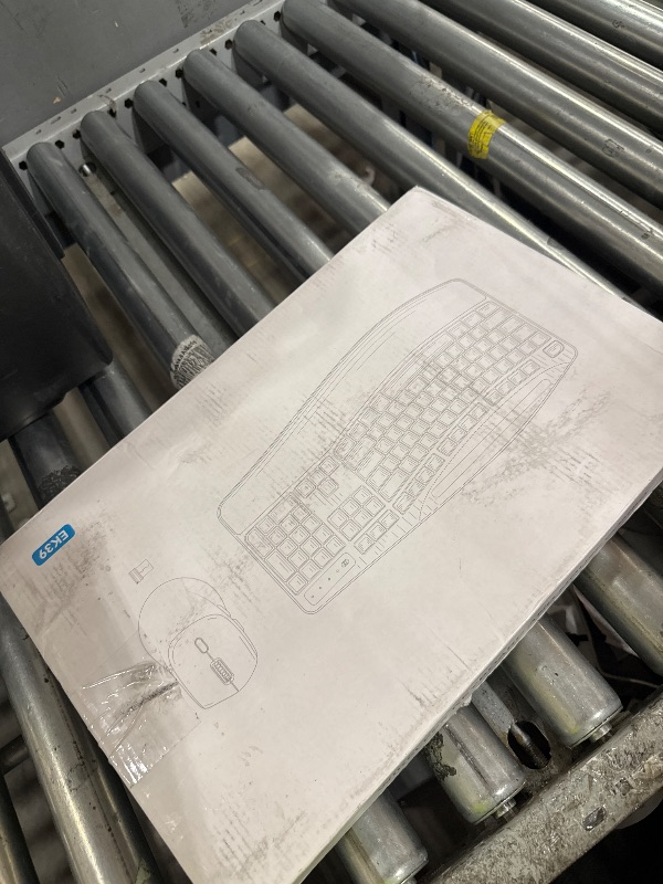 Photo 1 of ***MISSING PARTS***
Wireless Keyboard and Mouse Combo, 2.4G Full Size Wave Keys Ergonomic Keyboard with Wrist Rest, Phone Holder, 3-Level DPI Wireless Silent Mouse with 6-Buttons, for Windows, Mac OS, Laptop, PC (Black)