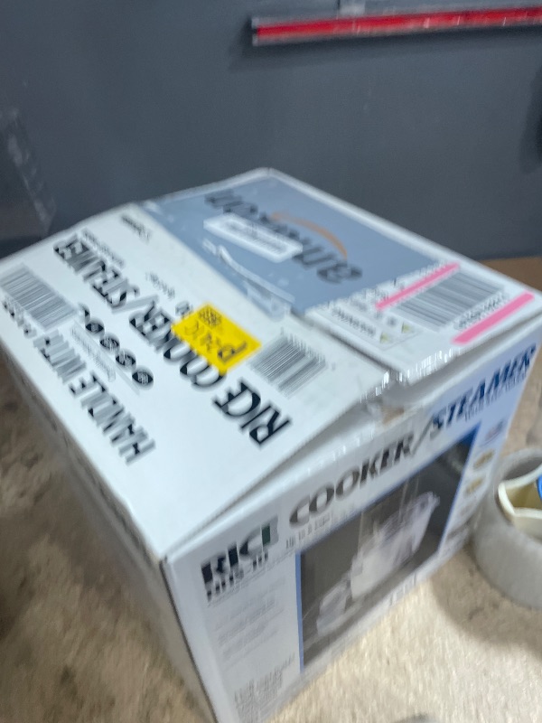 Photo 1 of ***MISSING BOWL INSIDE *** Zojirushi 6-Cup Rice Cooker(bowl)