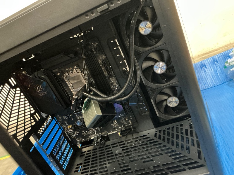 Photo 1 of ***** DOES NOT WORK***** FOR PARTS ONLY**** CHECK PHOTOS/COMMENTS***.      ZOTAC MEK Gaming PC Desktop, NVIDIA GeForce RTX 5090 32GB GDDR7, AMD Ryzen 7 9800X3D Up to 5.2GHz, 32GB DDR5, 2TB NVMe SSD, 1200W 80+ Gold PSU, WiFi 7, Windows 11 Pro