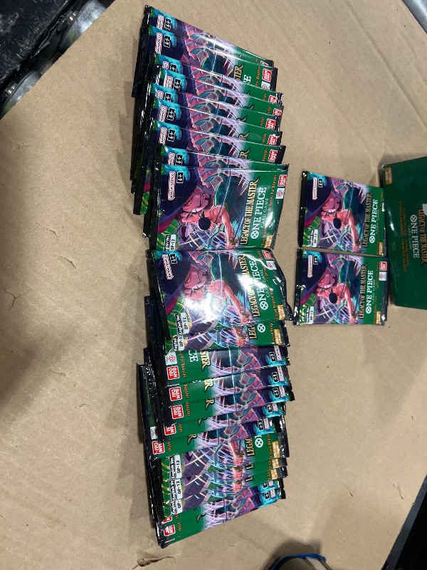 Photo 1 of One Piece: Legacy of the Master (OP24) Booster Box