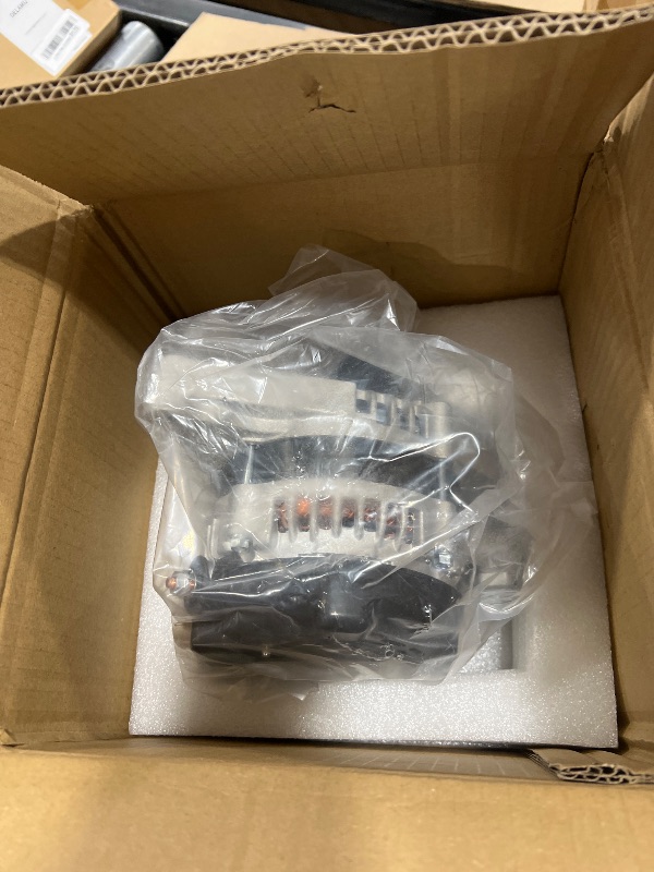 Photo 1 of OCPTY Alternators Alternator 11139 2003-2009 for Toyota for 4Runner,2005-2015 for Toyota for Tacoma 4.0L V6 Replaces 11139 0124325123, 1042103470, 1042103471