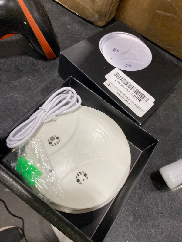 Photo 1 of XSHGZ 1080P HD Wireless WiFi Camera Smoke Detector for Home Security with App Control, Motion Detection, 150° Indoor Camera with Night Vision & Loop Recording for Office/Garage/Shop/Pet,User-Friendly