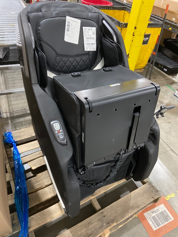 Photo 1 of MYNTA Massage Chair Full Body with Heat, Zero Gravity SL-Track Shiatsu 3D Massage Chairs with 12 Modes,12 Massage Techniques, Waist Hip Heating, Calf Foot Massage, HD Bluetooth Speaker & White Noise
