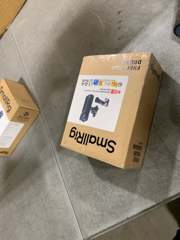 Photo 1 of NATO clamp and NATO rail are missing---------------SmallRig Lightweight Mini Side Handle Kit with 1/4"-20 Screws & NATO Clamp & NATO Rail, Load Capacity Up to 10kg / 22lbs, Ergonomic Camera Handle for Left or Right Hand, Up and Down Adjustable