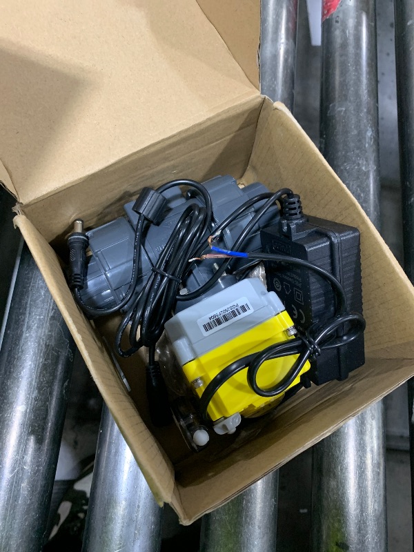 Photo 1 of Smart electric valve 3/4 inch PVC joint ball valve Tuya APP smart wifi water shut-off valve DC24V AC110V-230V power adapter and power-off return setting. Timing water valve DN20MM