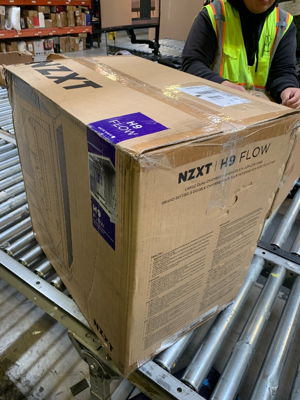 Photo 1 of NZXT H9 Flow (2025) – Large Dual-Chamber ATX Mid-Tower Airflow PC Case – Includes 3 x 140mm & 1 x 120mm Fans – 420mm Radiator Support – Tempered Glass – Back-Connect Ready – White