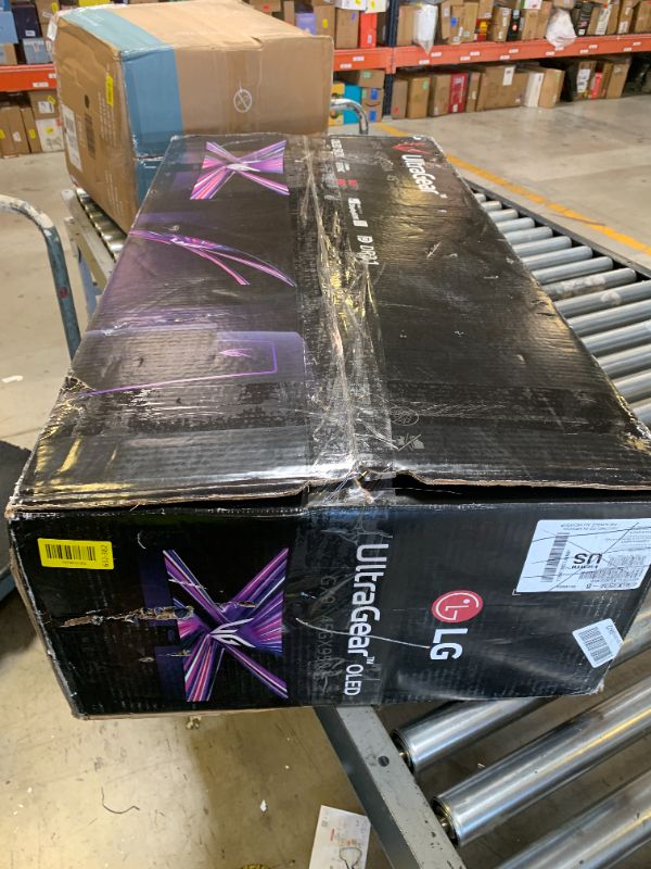 Photo 1 of ******PARTS ONLY******LG 45GX950A-B 45-inch Ultragear 5K2K WUHD (5120 x 2160) OLED Curved Gaming Monitor, Dual-Mode, 165Hz, 0.03ms, NVIDIA G-Sync, AMD FreeSync Premium Pro, HDR True Black 400, USB Type-C 90W, DP2.1