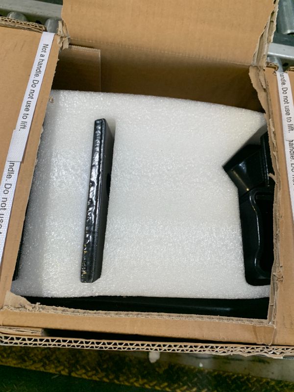 Photo 1 of CURT 17063 Round Bar Weight Distribution Hitch with Sway Control, 2" Shank, 2-5/16" Ball, 10,000-14,000 lb GTW, 1,000-1,400 lb TW, Integrated Lubrication for Travel Trailers and Campers