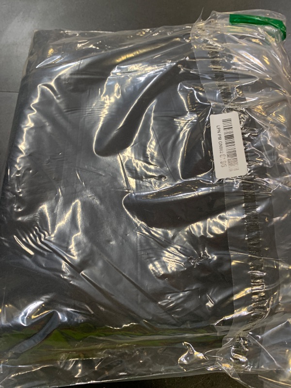 Photo 1 of sheets/ pillowcases 

