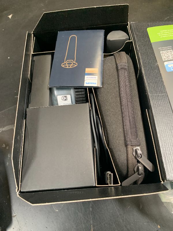 View 3 of Philips Norelco Shaver i9000 Prestige Ultra, Wet & Dry Electric Shaver, White Gold, SenseIQ Pro Technology, Triple Lift & Cut System, 360 Rotating NanoTech Precision Blades, Beard Styler, XP9403/88