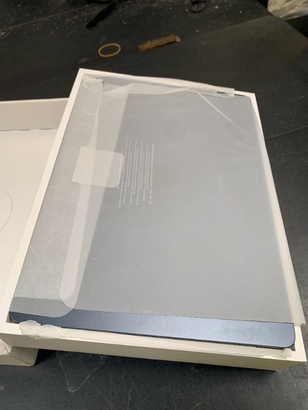 Photo 1 of Apple 2024 MacBook Air 13-inch Laptop with M3 chip: Built for Apple Intelligence, 13.6-inch Liquid Retina Display, 16GB Unified Memory, 256GB SSD Storage, Backlit Keyboard, Touch ID; Midnight