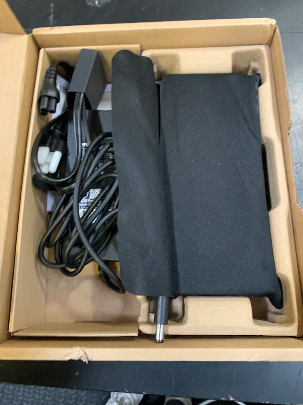 Photo 1 of Dell Pro Dock WD25 - USB Type-C with DP Alt Mode Connector, DisplayPort/HDMI/USB 3.2 Gen2 Connectivity, Up to 100-Watt Power delivery - Black