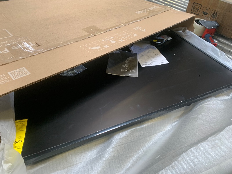 Photo 1 of Samsung 43-Inch Class The Frame LS03F 4K QLED Smart TV (2025 Model) Slim Fit Wall Mount, Modern Frame Design, NQ4 AI Gen2 Processor, Art Mode, Artful Picture Quality, Samsung Vision AI, Alexa Built-in