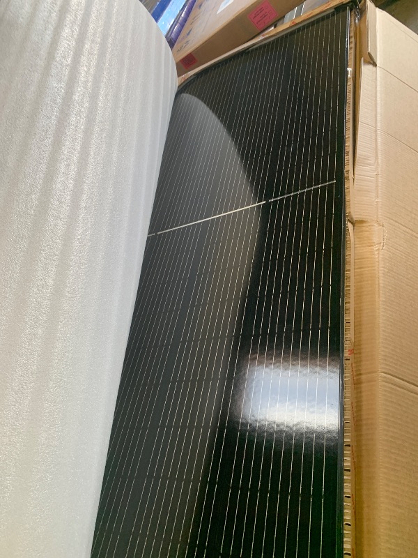 Photo 1 of DOKIO Monocrystalline Solar Panel Size 400W 31V for 12/24V Devices, Aluminum Frame, 3m Cable, Pre-Drilled Holes for Yard, Garden, Shed, Off-Grid Power