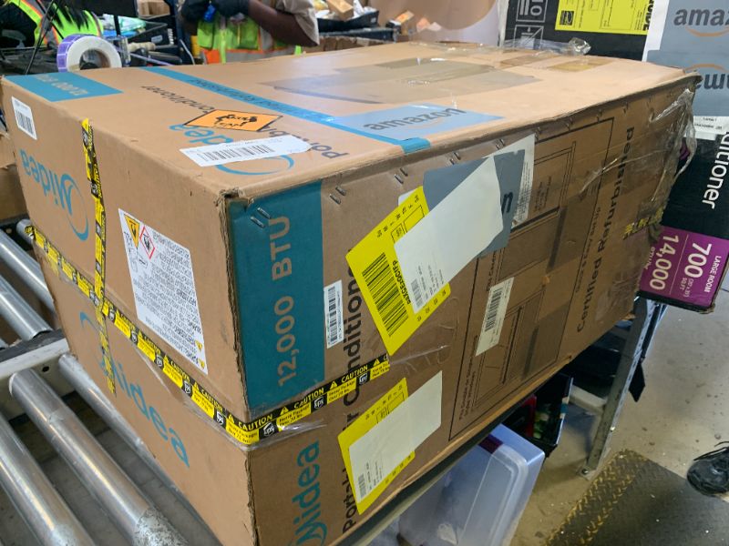 Photo 1 of Midea Duo 14,000 BTU(12,000 BTU SACC) High Efficiency Inverter, Quiet Portable Air Conditioner, Cools up to 550 Sq.Ft., Works with Alexa/Google Assistant, Includes Remote Control&Window Kit (Renewed)
