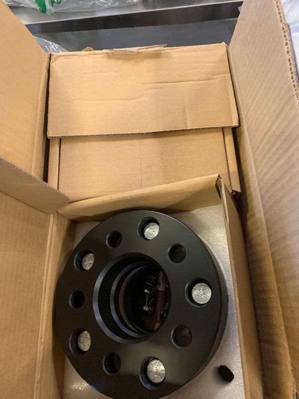 Photo 1 of ECCPP 4PCS 1.25 inch 5 lug Conversion Wheel Adapters Hubcentric 5x4.5 to 5x5 5x114.3 to 5x127 Fits for Wrangler JK RIMS on A TJ OR YJ 2002-2013 for Liberty wheel adapters