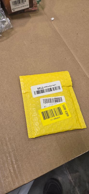 Photo 1 of 2-Pack 1017696 Replacement Floor Scrubber Keys Compatible with Tennant/Nobles Machines, Fits T3 T5 T7 SS5 B5 T2 A3