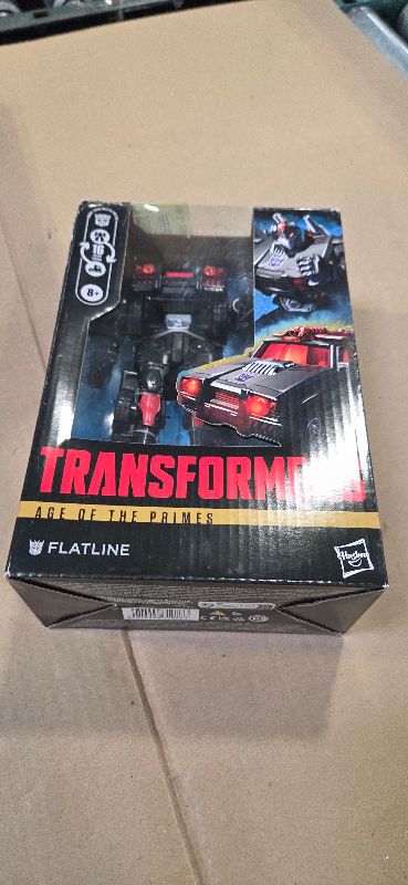 Photo 1 of Transformers Age of The Primes Flatline, Voyager Class 7-Inch Converting Action Figure, Robot Toys for Ages 8+