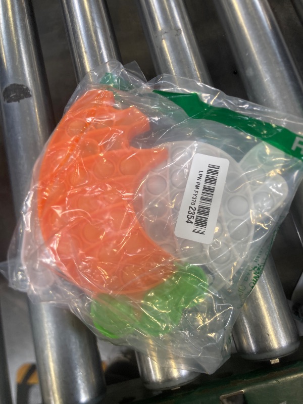 Photo 1 of Easter Bunny Poppers, Bunny Carrot Pop Bubble Fidget Sensory Toy, Puzzle Popper, Easter Gifts for Kids,Toddler, Easter Basket for Toddlers Girl, Easter Toys, Stocking Easter Basket Stuffers (White)
