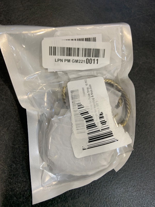 Photo 1 of Loosco Metal O Ring for Purse Strap, 10 PCS Spring Rings for Handbag & Keys,Gold (Brushed Brass,1 1/2")