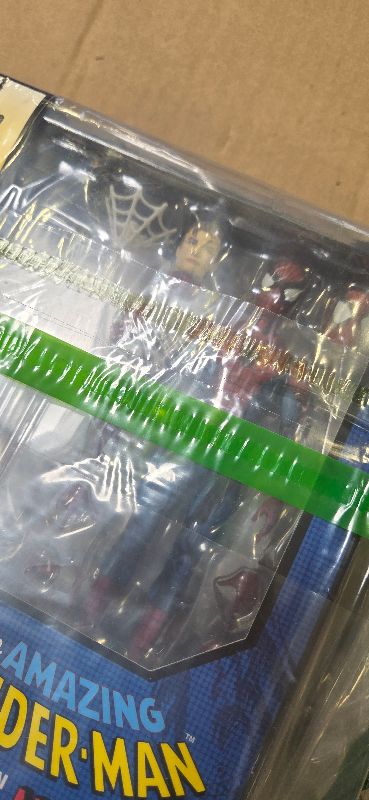 Photo 1 of Medicom MAFEX No.108 Spider-Man Action Figure - Comic Paint, Marvel, 1 Count