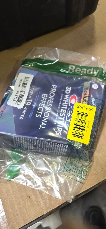 Photo 1 of Crest 3D Whitestrips Professional Effects – Teeth Whitening Kit, 22 Treatments (20 + 2 Bonus), Each with 1 Upper/1Lower, 44 Strips – Crest 3DWhite Teeth Whitening Strips