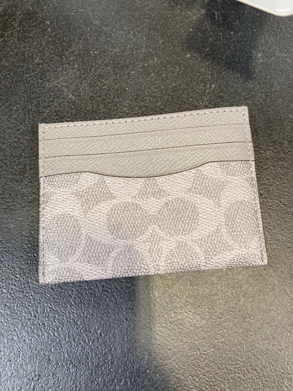 Photo 1 of Flat Card Case in Signature with Crossgrain
