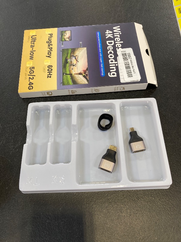 Photo 1 of EZCast Mini HDMI to Micro HDMI Video Converter Adapter

