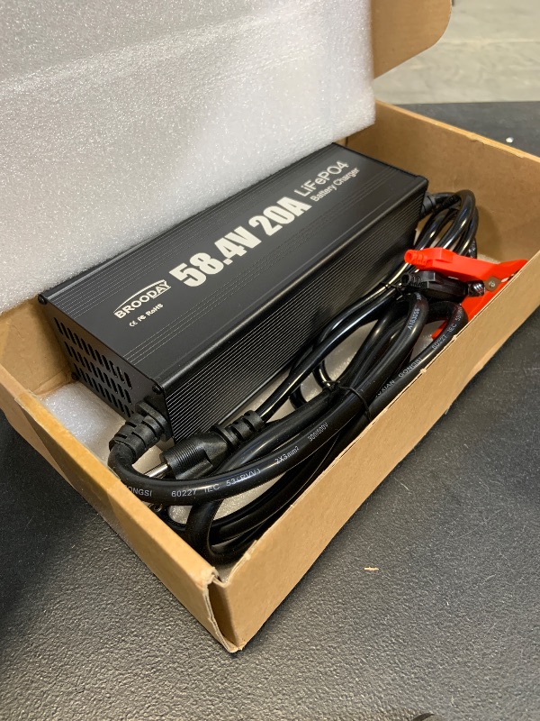 Photo 1 of 48V 20A LiFePO4 Battery Charger, 58.4V Lithium Battery Charger, Fast Charging, Over-Current and Over-Voltage Protection for 48V Lithium Iron Phosphate Batteries