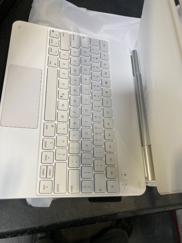 Photo 1 of ESR for iPad Air 13 Inch Case Keyboard M4/M3/M2 (2026/2025/2024) & iPad Pro 12.9 inch (6th/5th/5th/3rd) Magic Keyboard, Easy-Set Floating Cantilever Stand, Precision Multi-Touch Trackpad, White