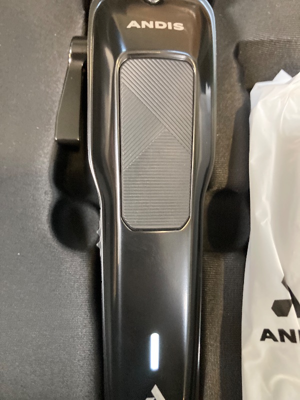 Photo 1 of Andis 563534 Phenom Clipper & Trimmer Hair Cutting Combo Kit, Professional Barber, Cordless, Beard & Hair, Includes Comb Sets, Lithium-Ion, Black