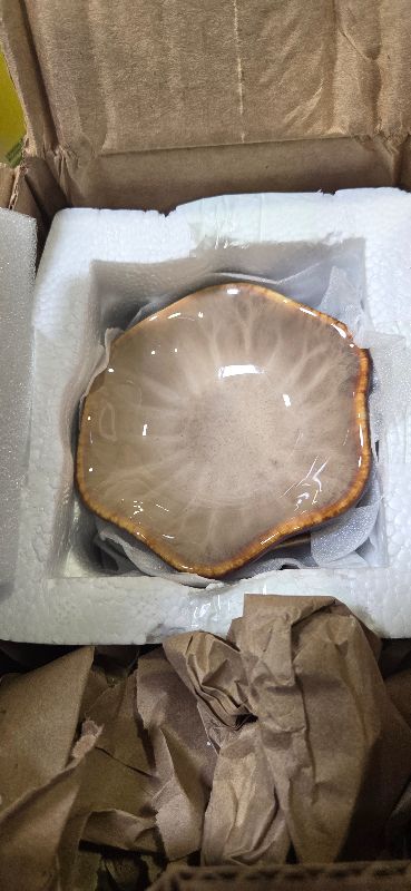 Photo 1 of Small clay tray