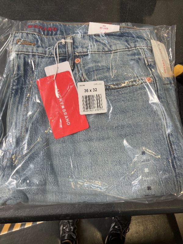 Photo 1 of lucky brand 181 relaxed jeans 36x32
